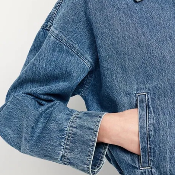 ⭐️Jean Zip Jacket - Picture 6 of 9